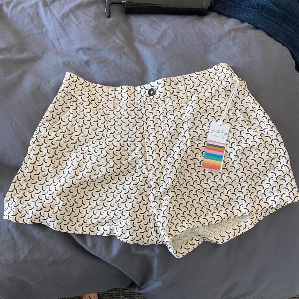New Billabong linen shorts size large